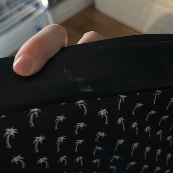 YSL BAG PALM NEW WITH DEFECT TAG ATTACHED DRAWSTRING BEACH - Picture 3 of 5